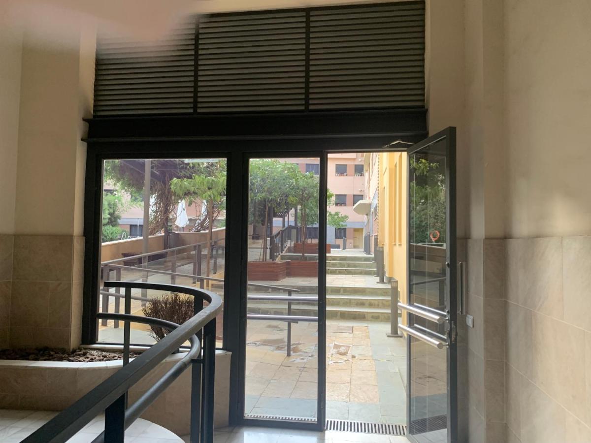 Apartamento Proximo Al Centro De 2 Dormitorios Con Piscina. Seville Exterior photo
